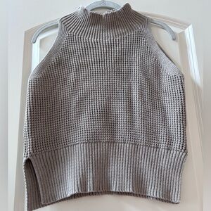 Epoque Evolution Organic Cotton Chunky Open Knit Mock Neck Tank. Quiet luxury. M